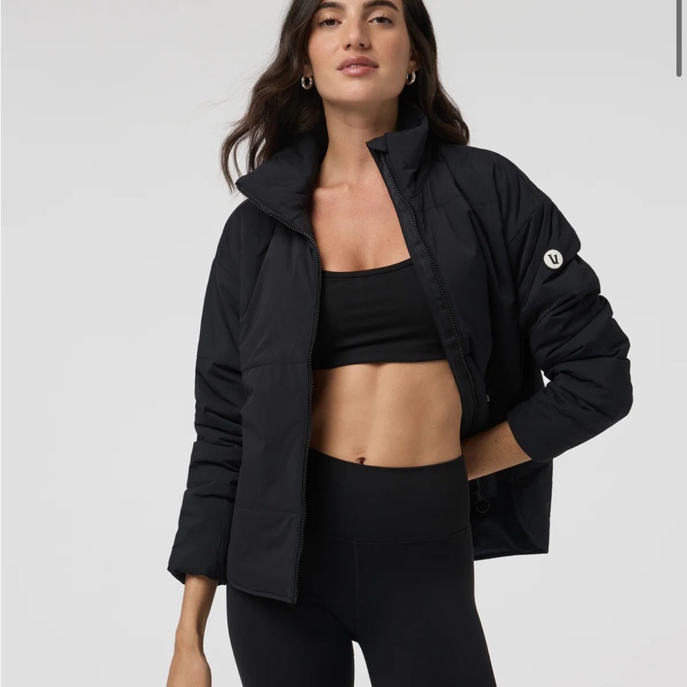 Vuori Black Canyon Insulated Puffer Jacket XS